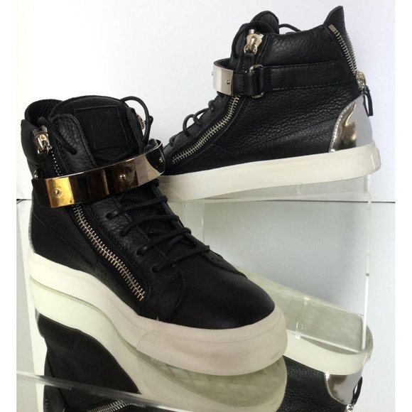NEW GIUSEPPE ZANOTTI Textured Leather Hardware High-Top Sneakers (Size 39)-$825 main image 5
